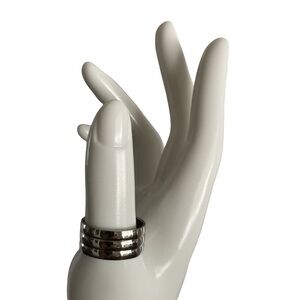 Stainless Steel Silver Tone Ribbed Band Ring Women Men NWOT Size 11 Gift Box